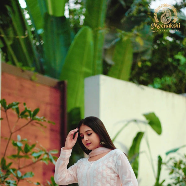 05FJ Jabili Chikankari Kurti Pant Set