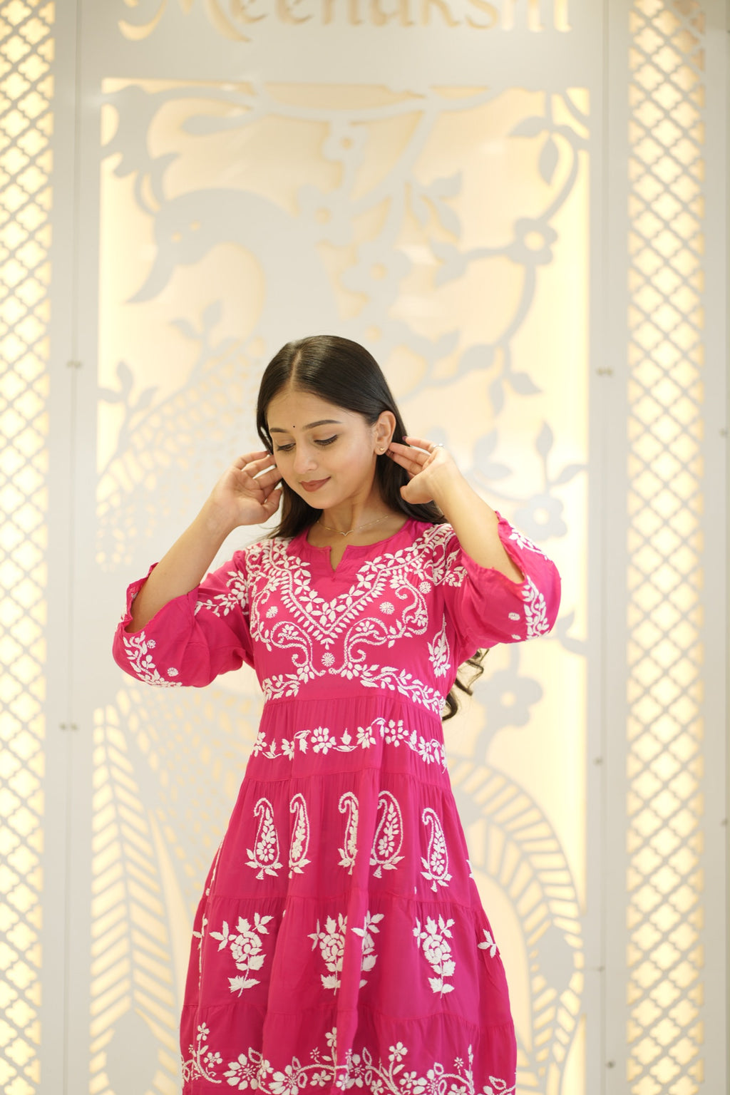 08FJ Jabili Modal Chikankari Short Kurti