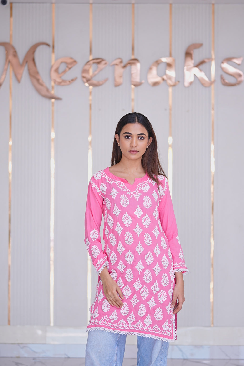 19M Medha Chikankari Short Kurti
