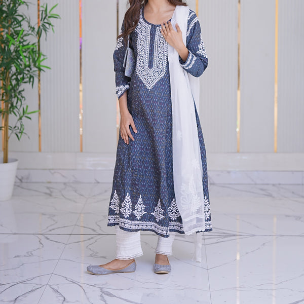 01M Medha Anarkali