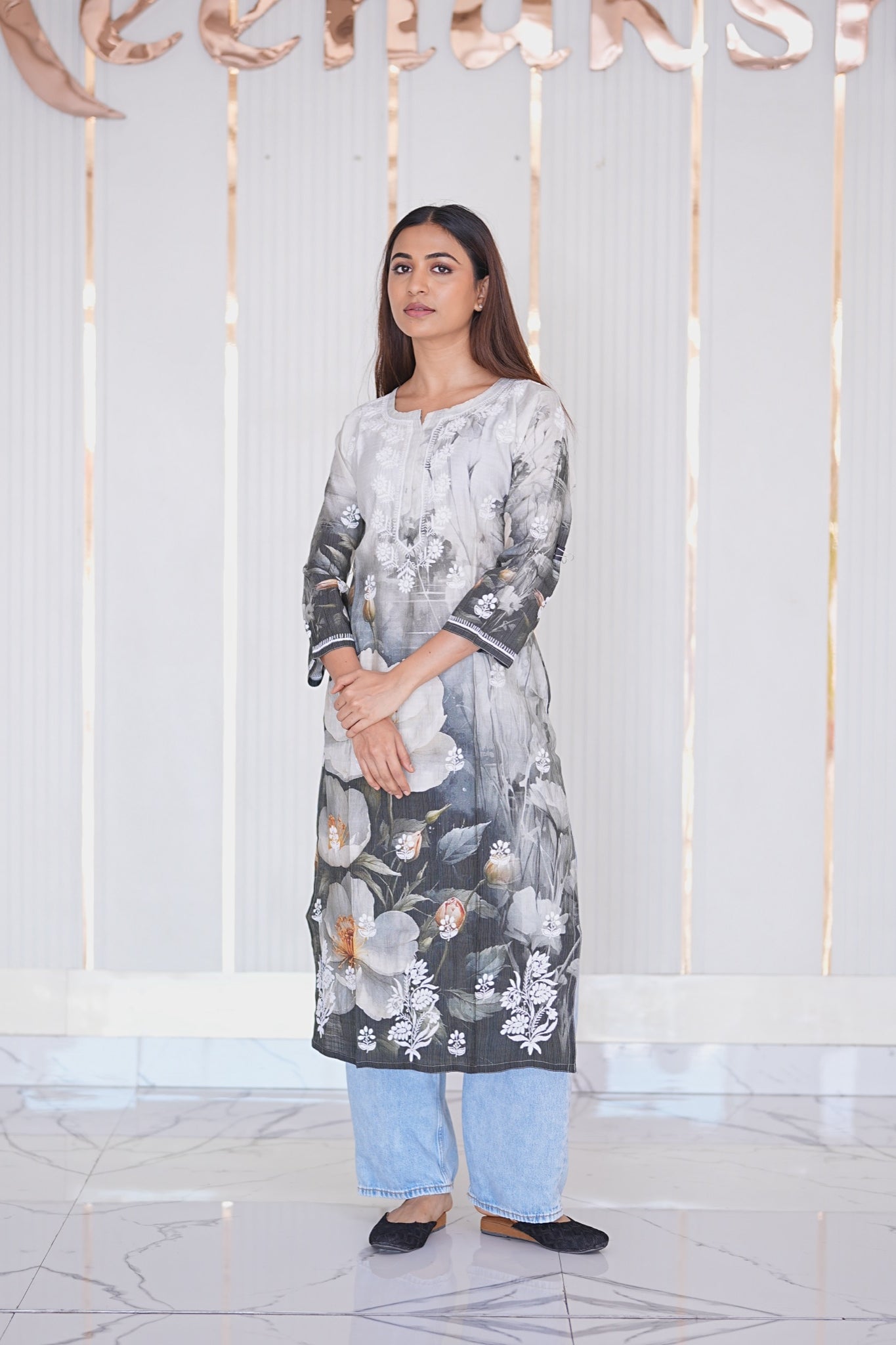 25M Medha Chikankari Long Kurti