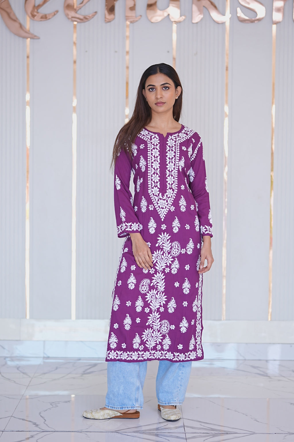 26M Medha Chikankari Long Kurti