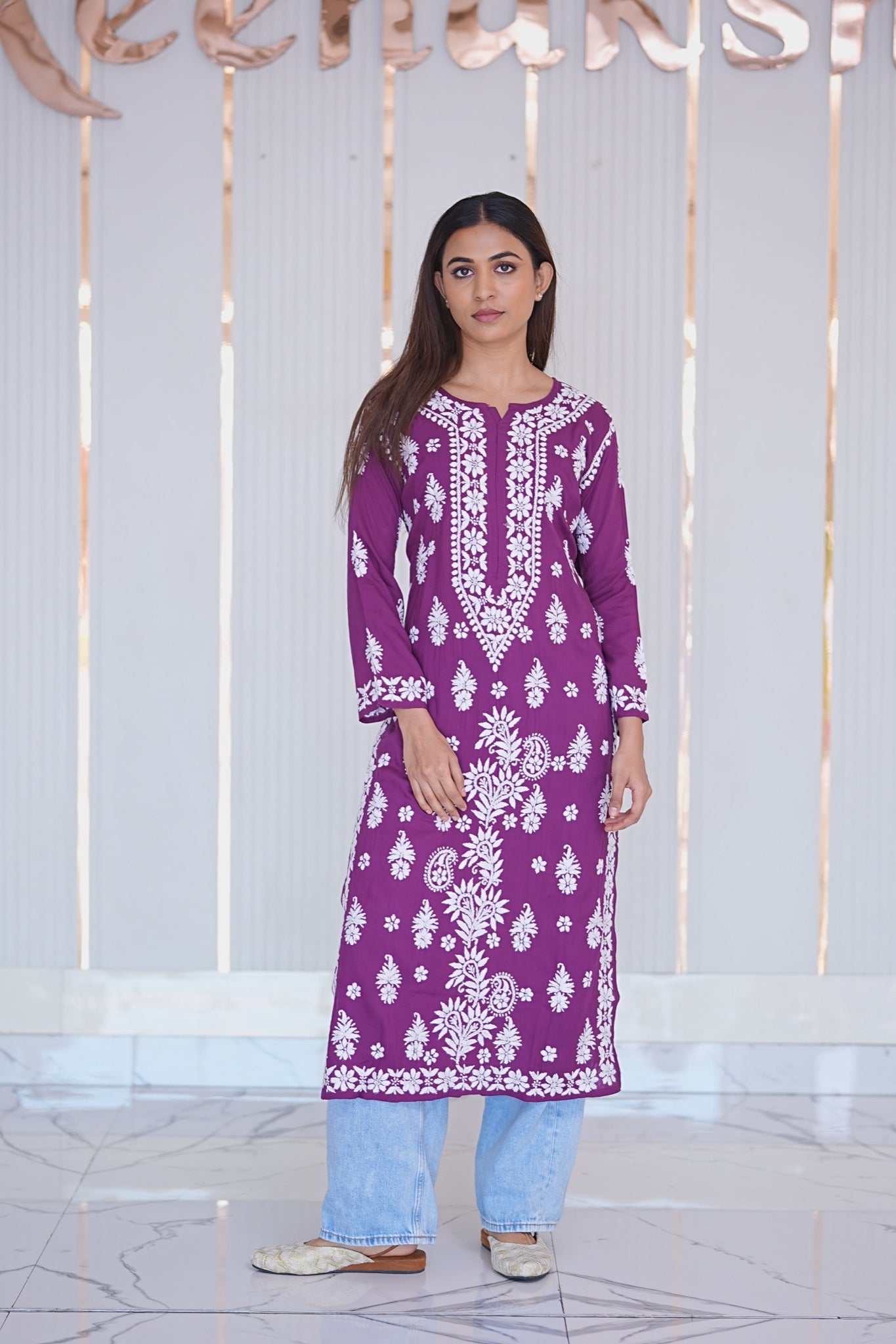 26M Medha Chikankari Long Kurti
