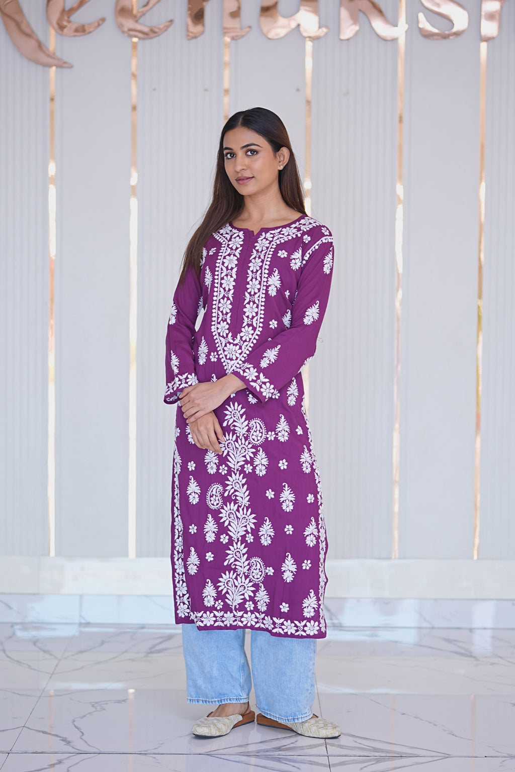 26M Medha Chikankari Long Kurti