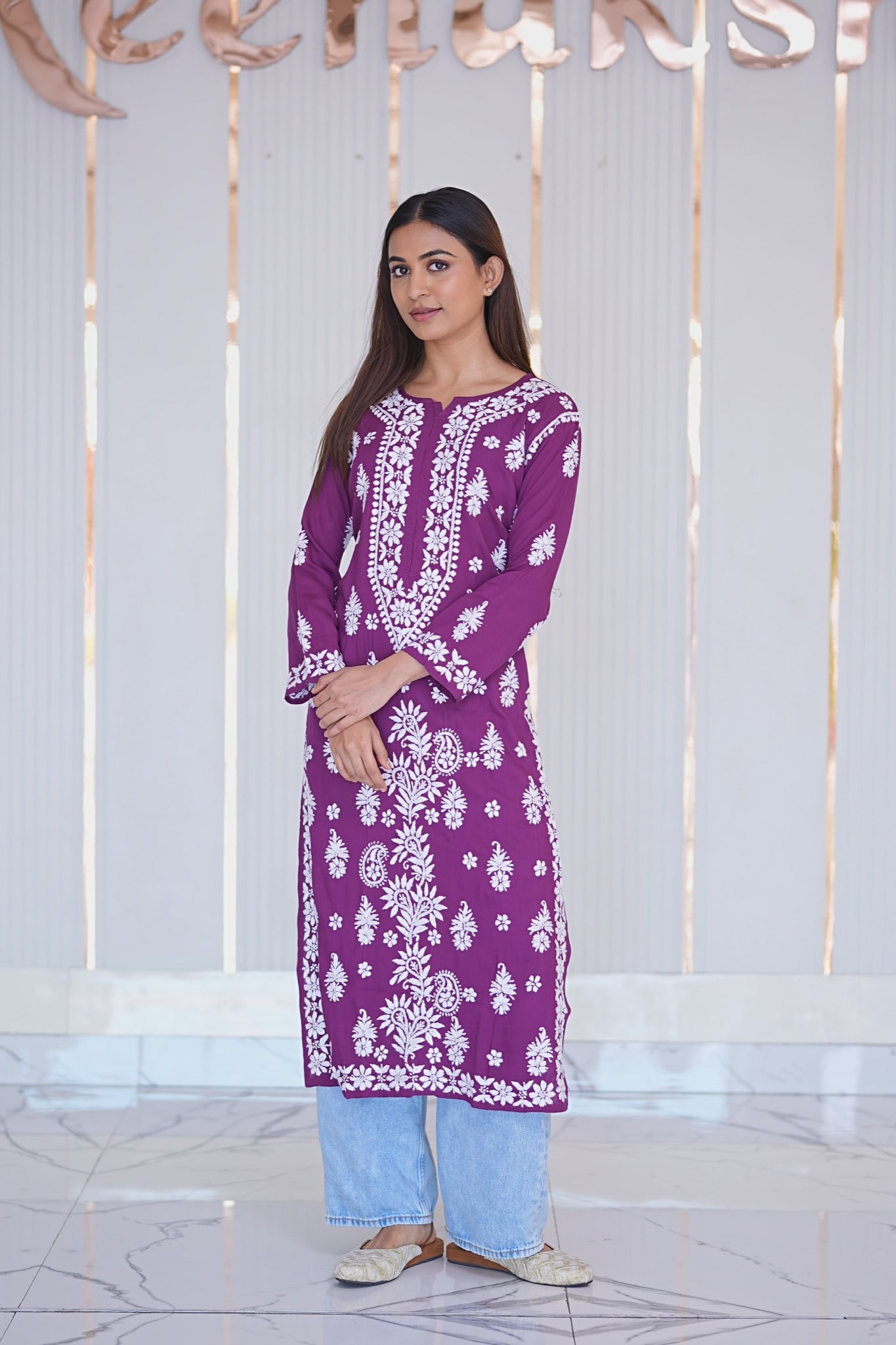 26M Medha Chikankari Long Kurti