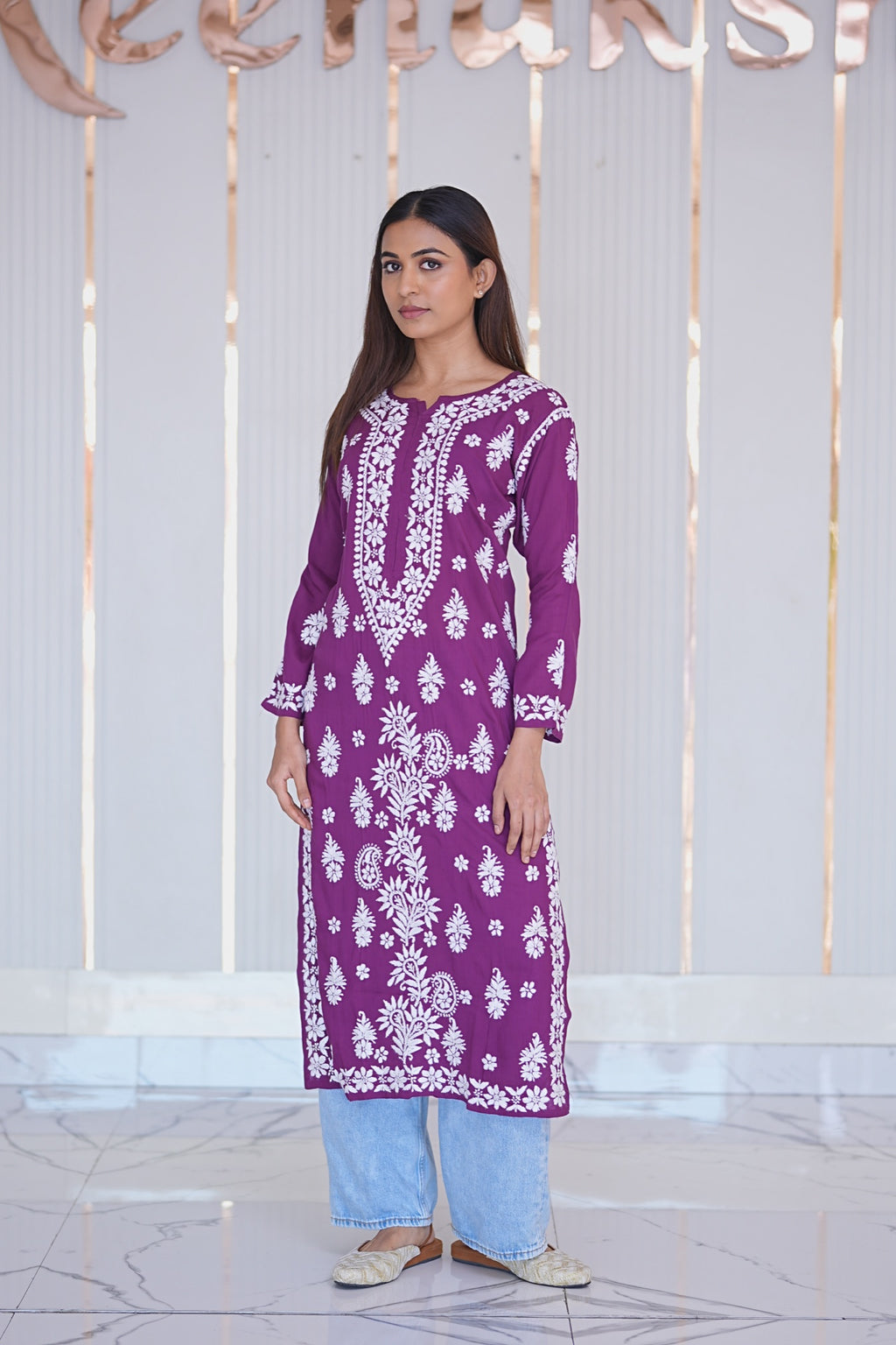 26M Medha Chikankari Long Kurti