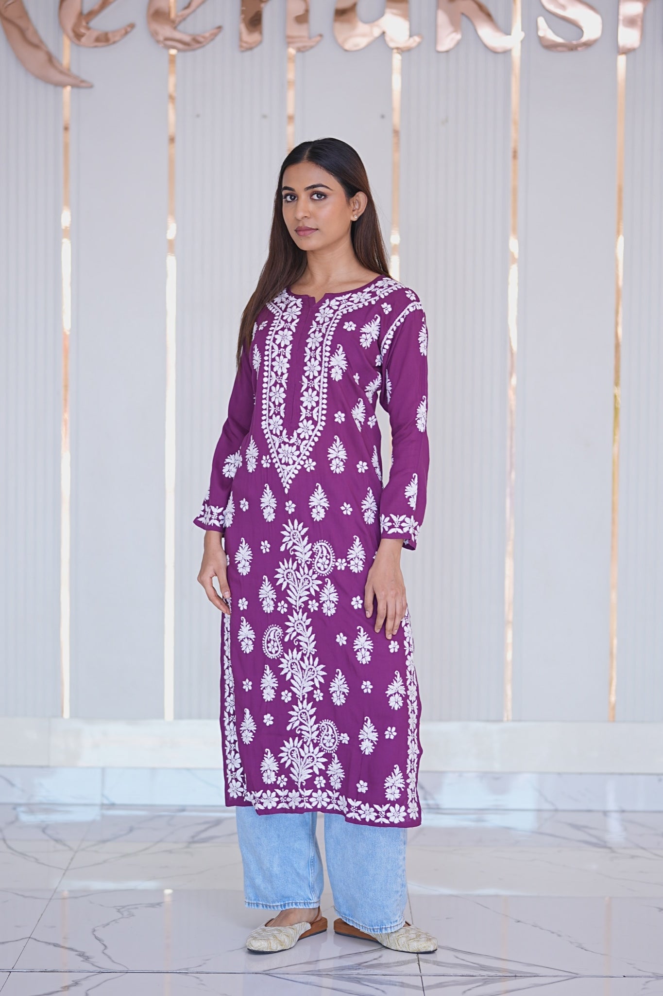 26M Medha Chikankari Long Kurti