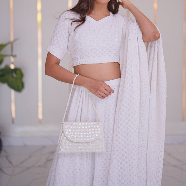 09M Medha Lehenga Semi Stiched