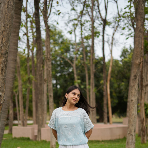 10SJ Jabili Chikankari Crop Top Skirt Set