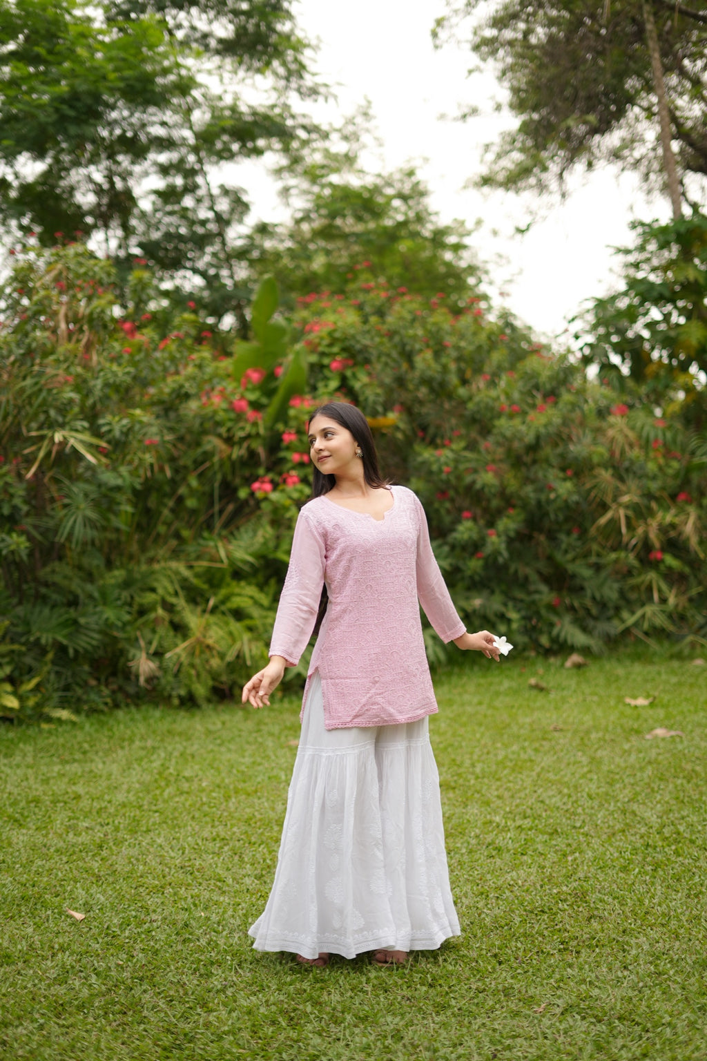 15SJ Jabili Chikankari Short Kurti