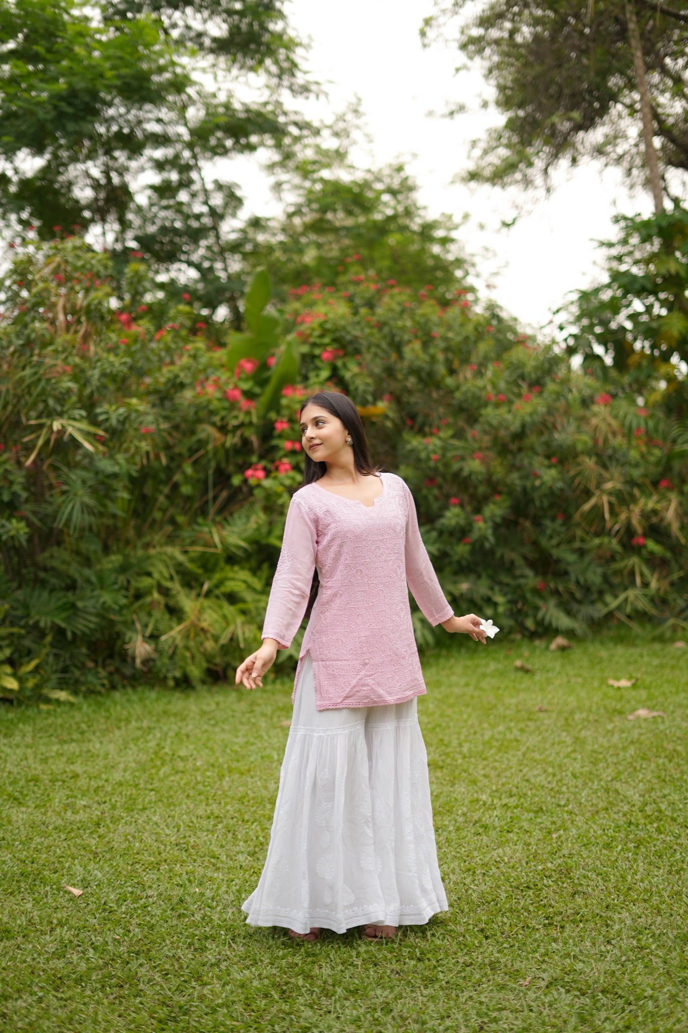 15SJ Jabili Chikankari Short Kurti