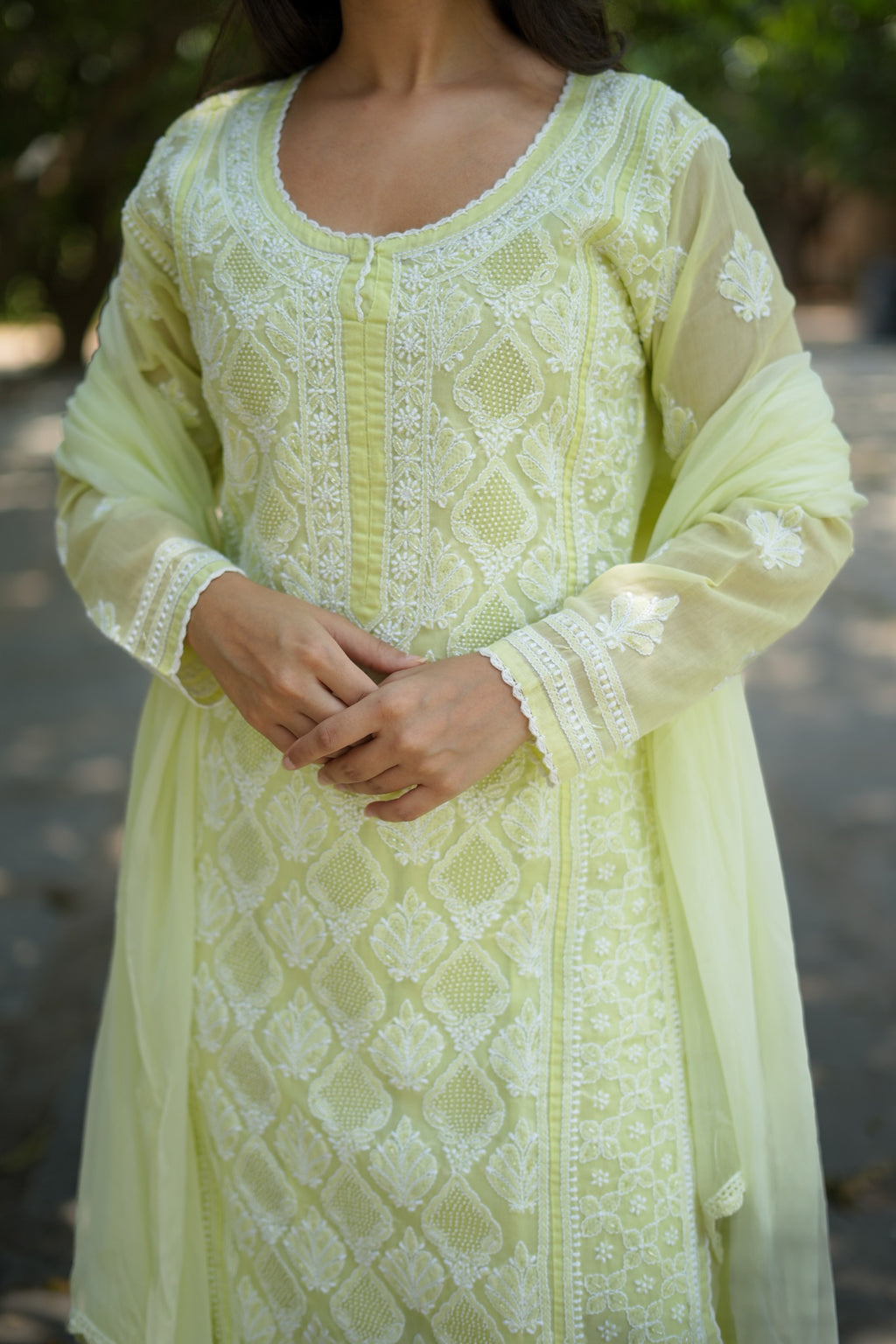 05SJ Jabili Chikankari Straight Kurti Narrow Pant Set