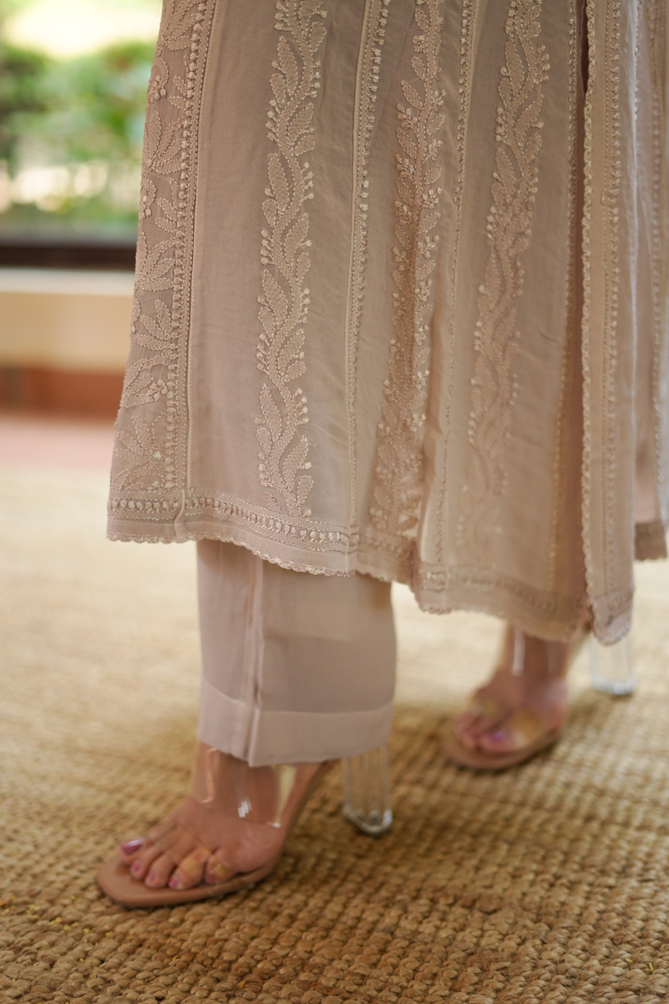 06SJ Jabili Chikankari Side Slit Anarkali Kurti Pant Set