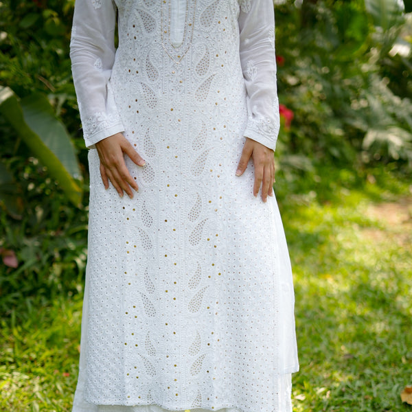 07SJ Jabili Chikankari Kurta