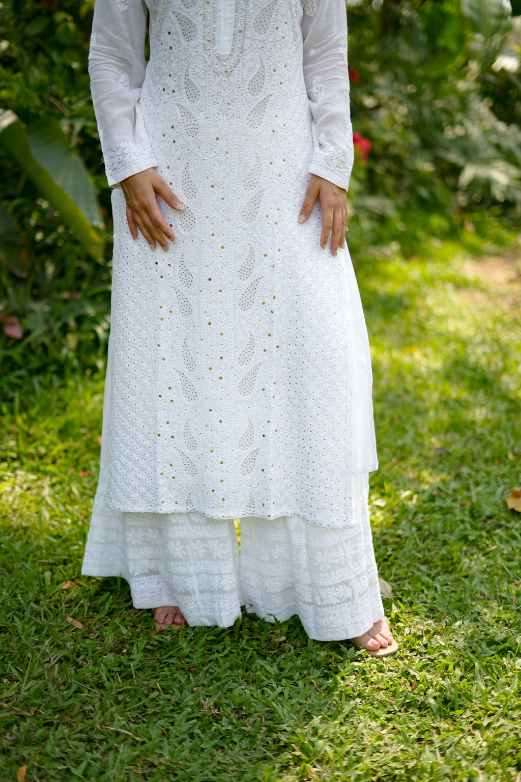 07SJ Jabili Chikankari Kurta